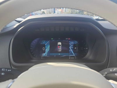 2025 Volvo XC90 Plug-In Hybrid Plus