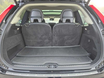 2025 Volvo XC90 Plug-In Hybrid Ultra