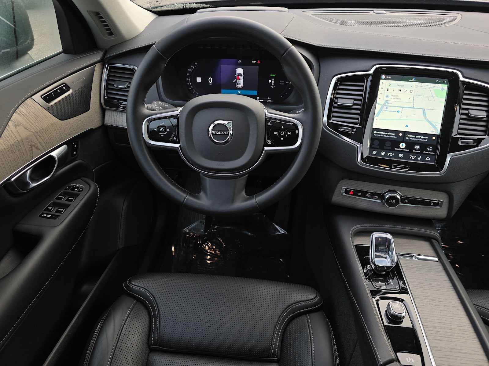 2025 Volvo XC90 Plug-In Hybrid Ultra