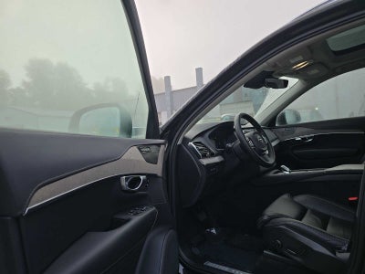 2025 Volvo XC90 Plug-In Hybrid Ultra