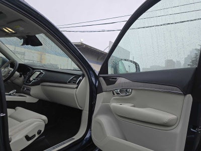 2025 Volvo XC90 Plug-In Hybrid Ultra