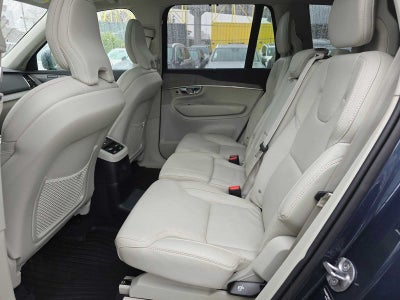 2025 Volvo XC90 Plug-In Hybrid Ultra
