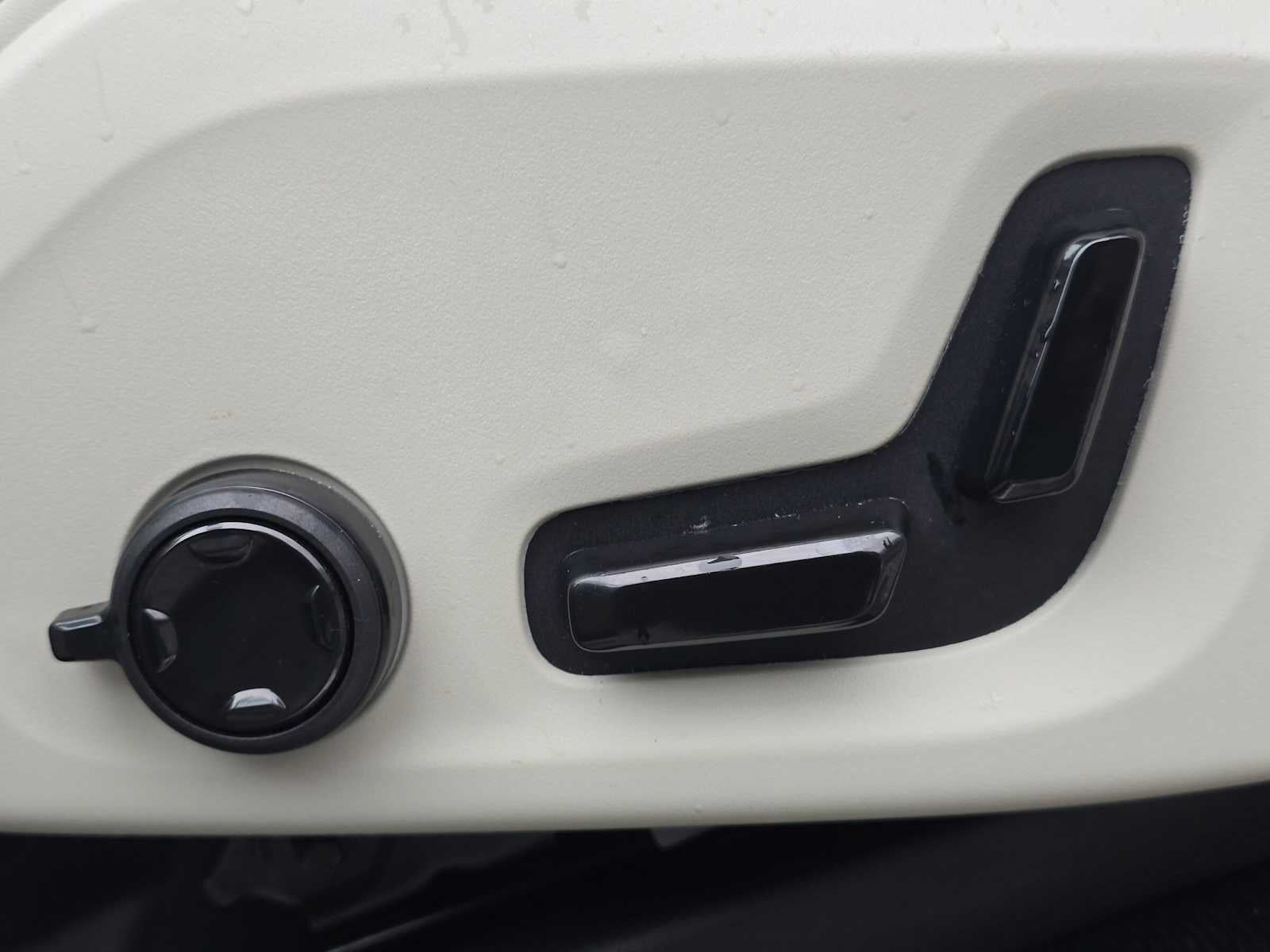 2025 Volvo XC90 Plug-In Hybrid Ultra