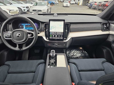 2025 Volvo XC90 Plug-In Hybrid Ultra