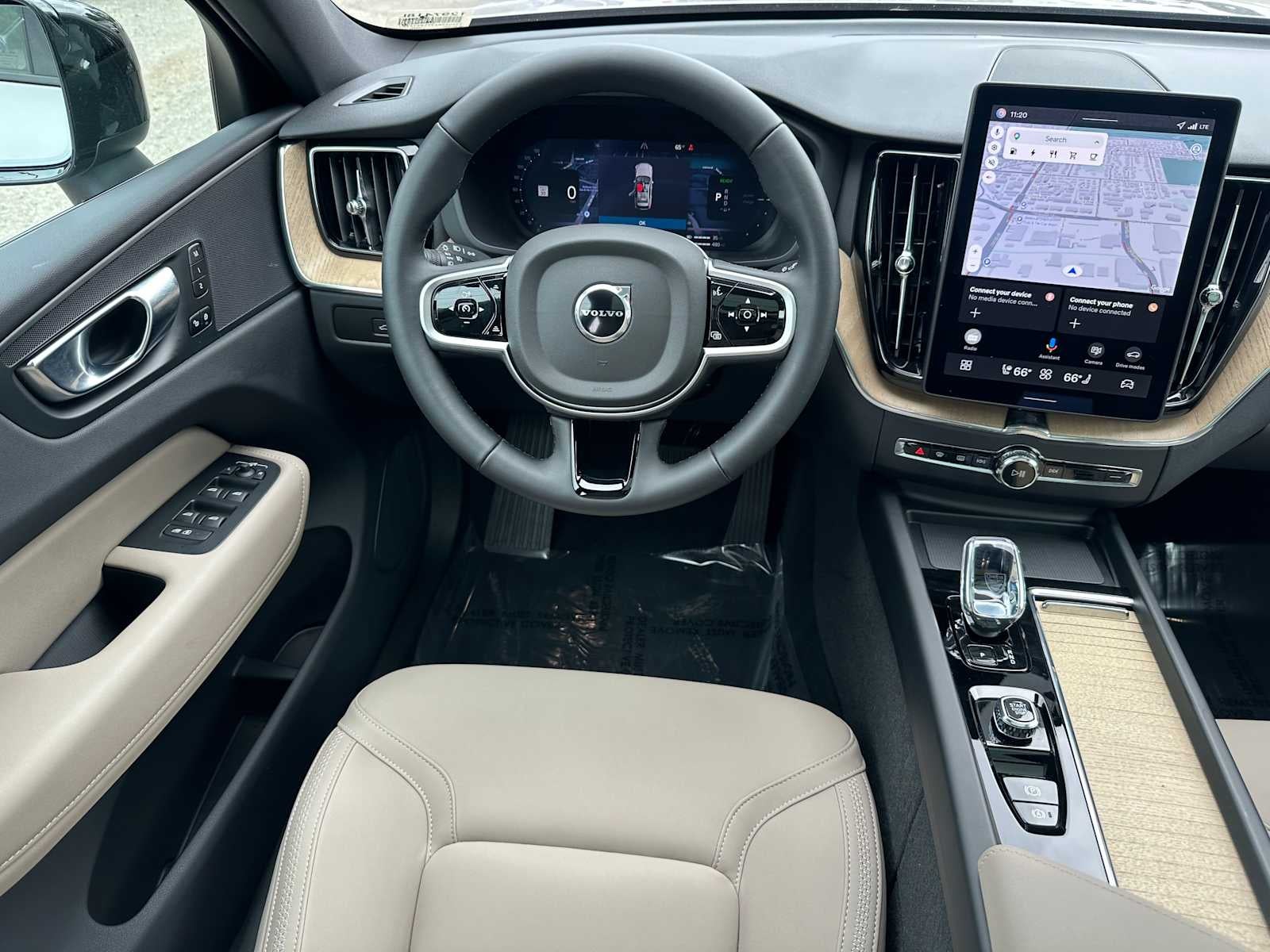 2026 Volvo XC60 Plug-In Hybrid Core