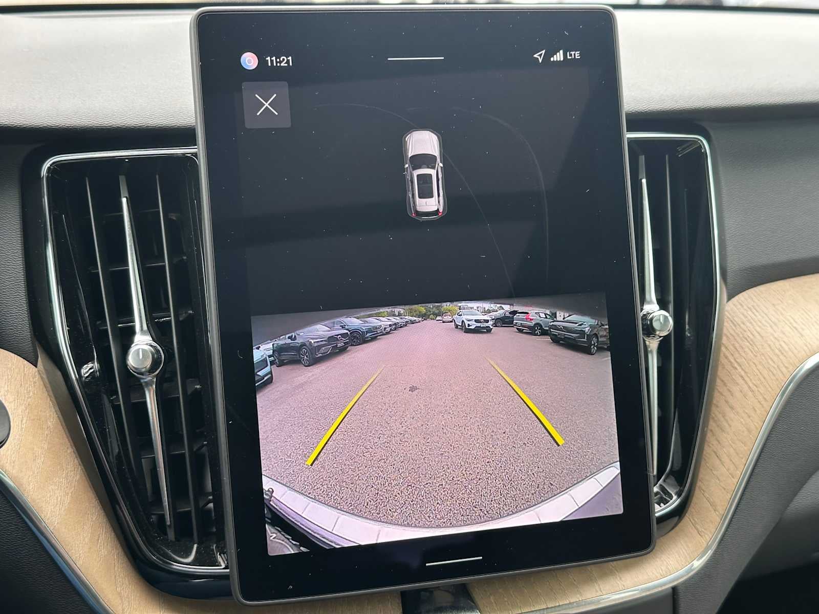 2026 Volvo XC60 Plug-In Hybrid Core