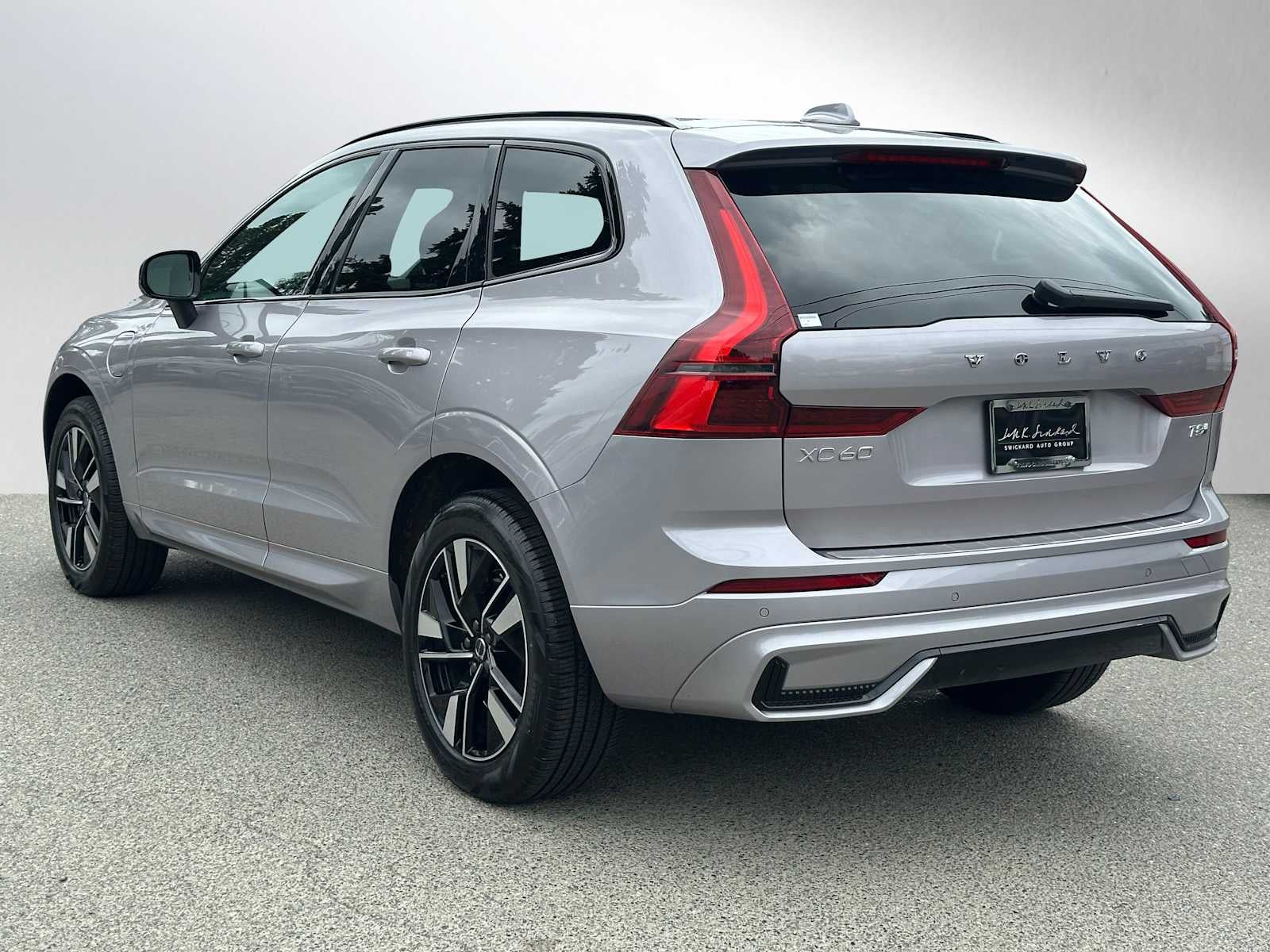 2026 Volvo XC60 Plug-In Hybrid Core