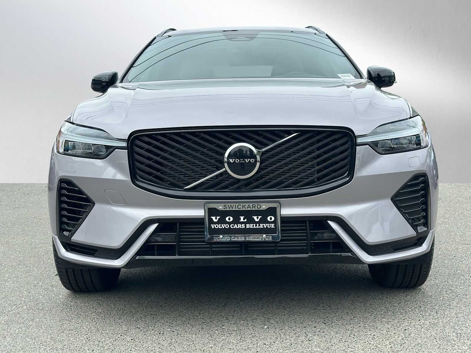 2026 Volvo XC60 Plug-In Hybrid Core
