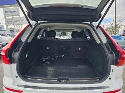 2025 Volvo XC60 Plug-In Hybrid Plus