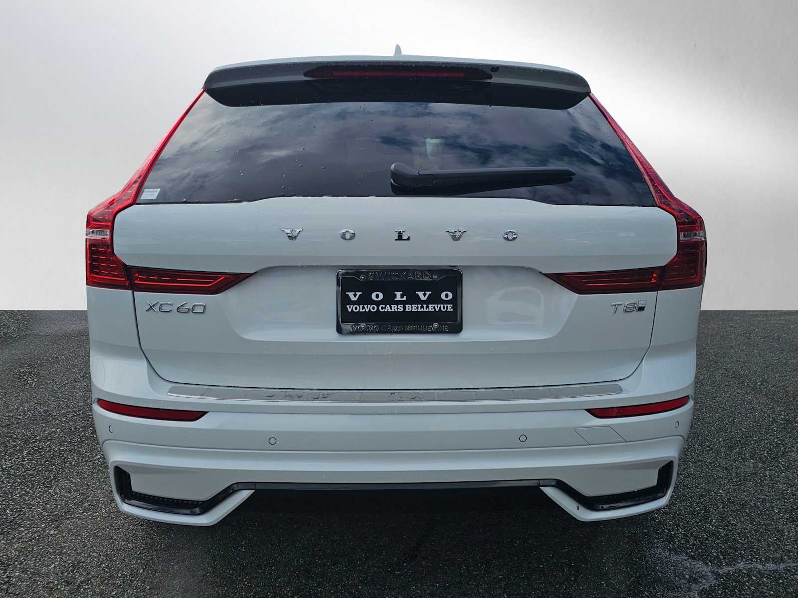 2025 Volvo XC60 Plug-In Hybrid Plus