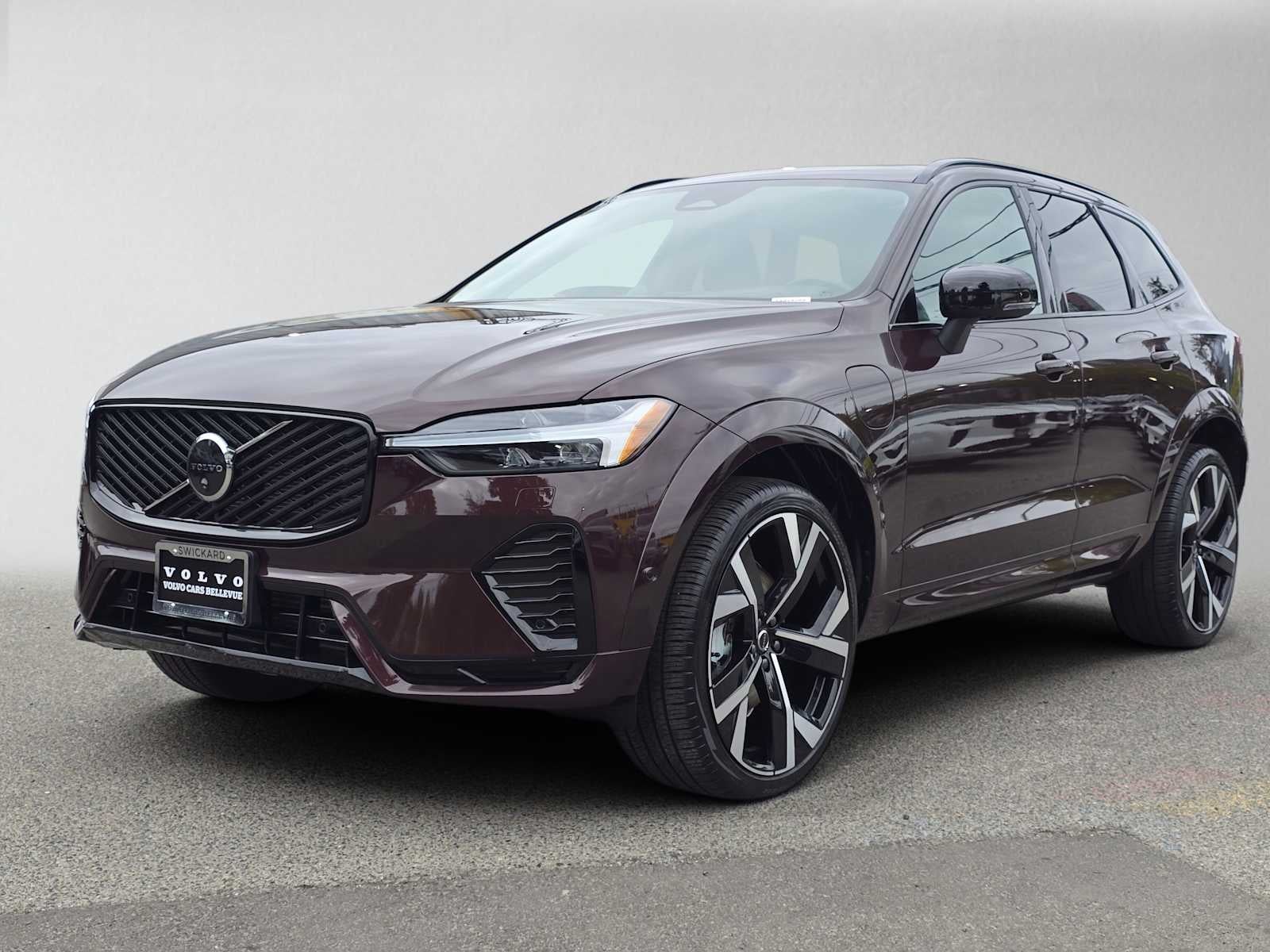 2026 Volvo XC60 Plug-In Hybrid Ultra