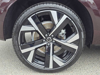 2026 Volvo XC60 Plug-In Hybrid Ultra