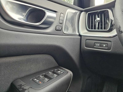 2025 Volvo XC60 Plug-In Hybrid Polestar Engineered