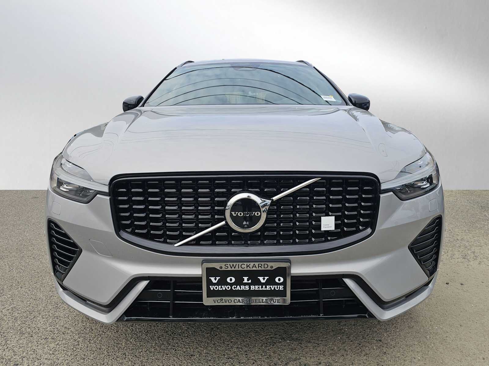 2025 Volvo XC60 Plug-In Hybrid Polestar Engineered