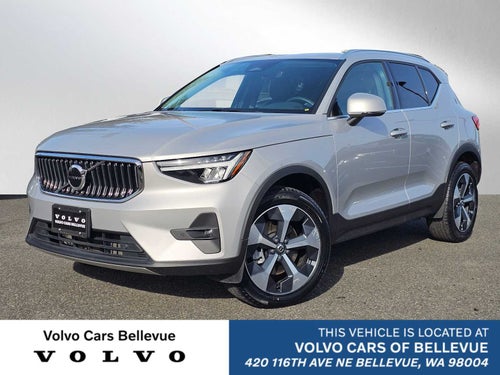 2023 Volvo XC40 Plus Bright Theme