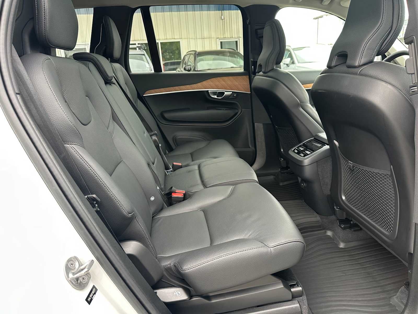 2023 Volvo XC90 Plus
