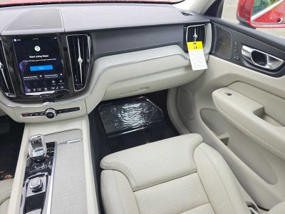 2023 Volvo XC60 Ultimate Bright Theme