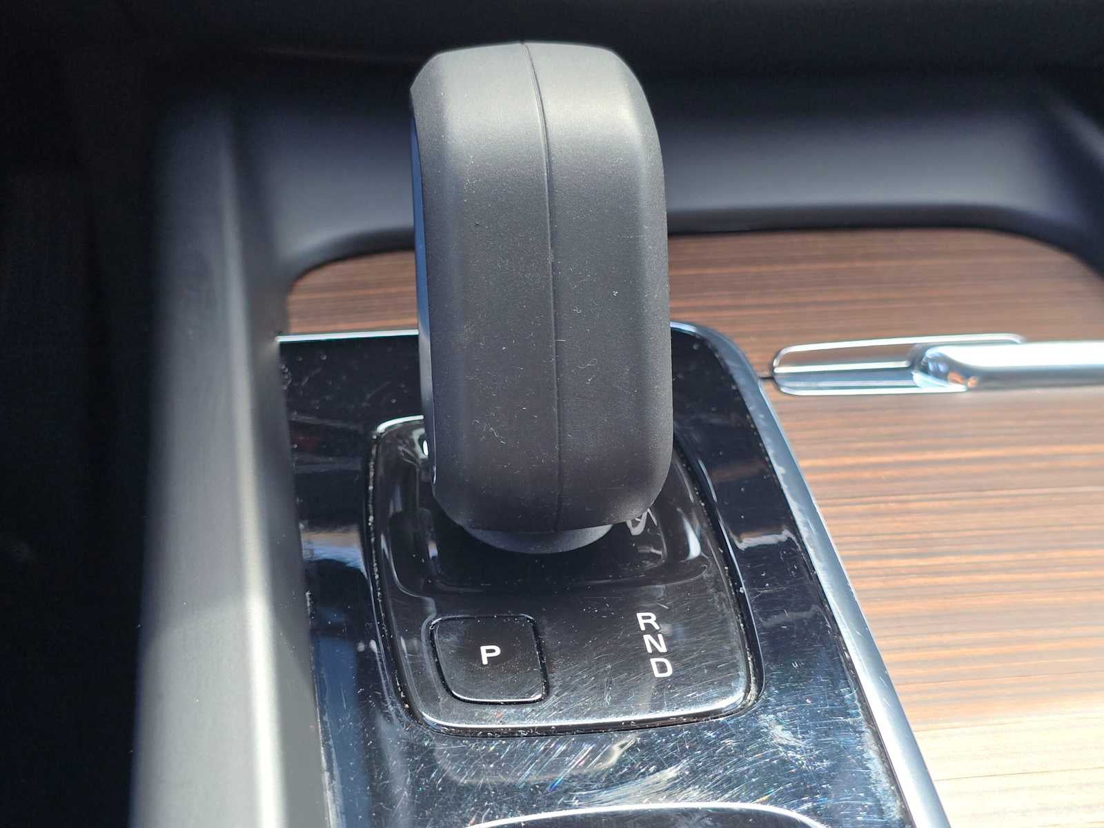 2022 Volvo XC60 Momentum