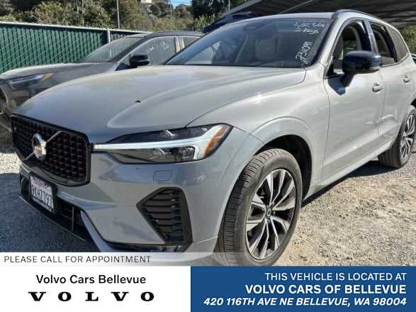 2024 Volvo XC60 Core Dark Theme