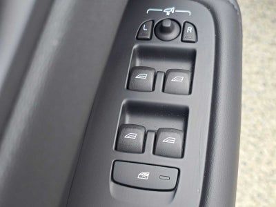 2024 Volvo XC60 Core Dark Theme