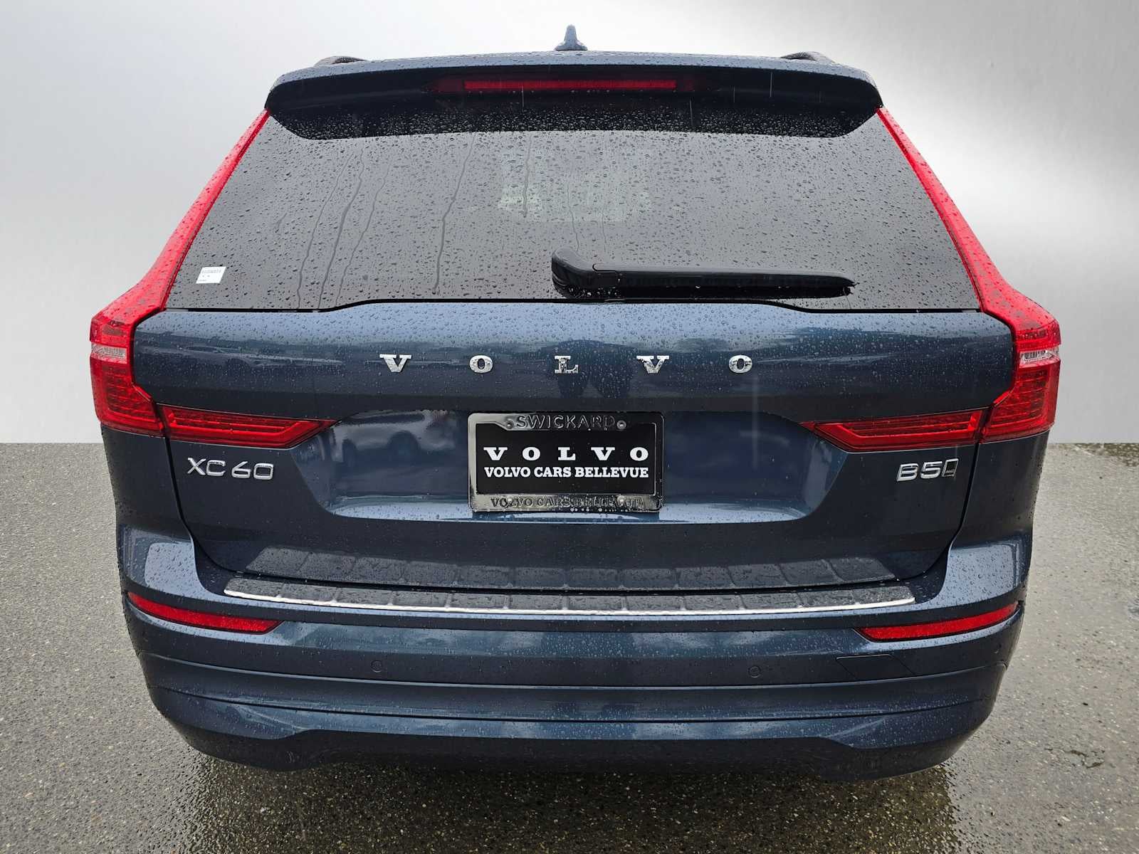 2022 Volvo XC60 Momentum