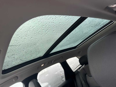 2023 Volvo XC60 Plus Dark Theme