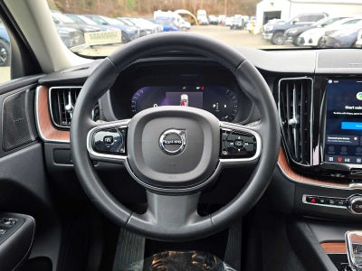 2023 Volvo XC60 Ultimate Dark Theme