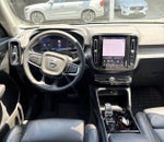 2023 Volvo XC40 Ultimate Bright Theme