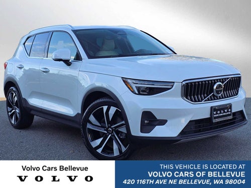 2023 Volvo XC40 Ultimate Bright Theme