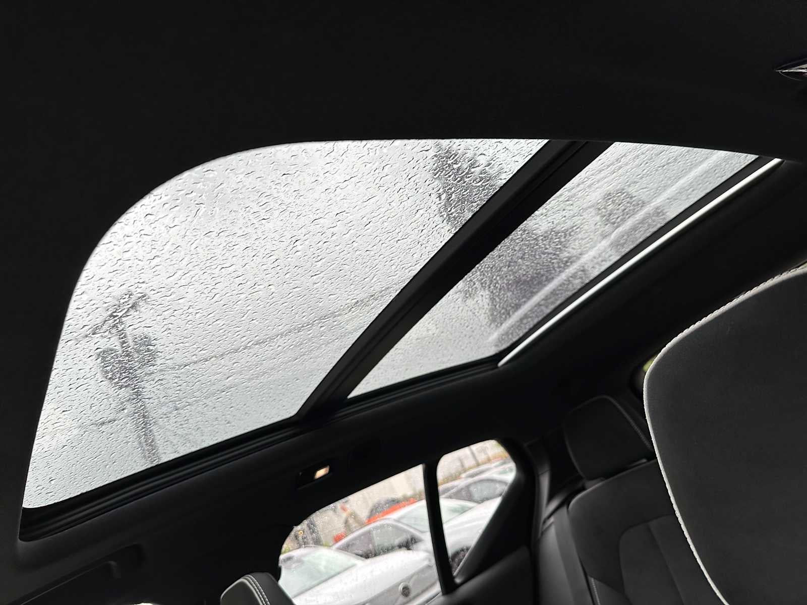2025 Volvo XC40 Plus Dark Theme