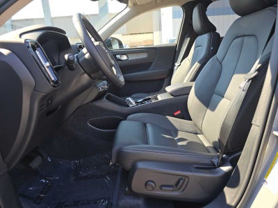 2026 Volvo XC40 Plus