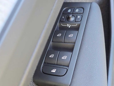 2026 Volvo XC40 Plus