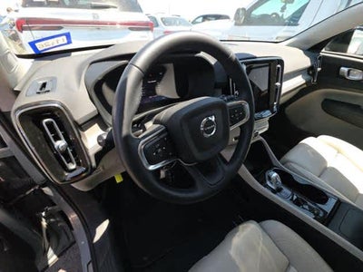 2026 Volvo XC40 Plus