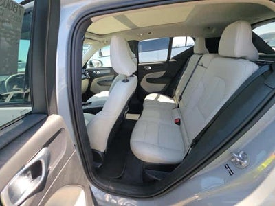 2026 Volvo XC40 Plus