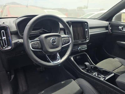 2025 Volvo XC40 Plus Dark Theme