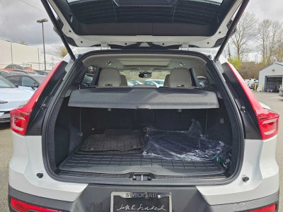 2026 Volvo XC40 Plus