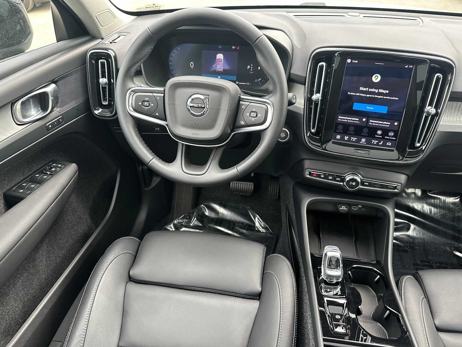 2026 Volvo XC40 Plus