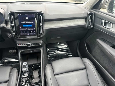 2026 Volvo XC40 Plus