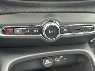 2026 Volvo XC40 Plus