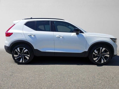 2026 Volvo XC40 Plus