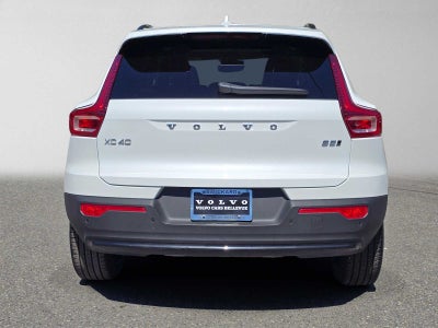 2026 Volvo XC40 Plus