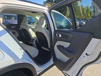 2026 Volvo XC40 Plus