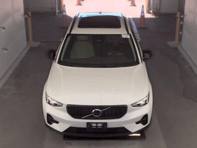 2026 Volvo XC40 Plus
