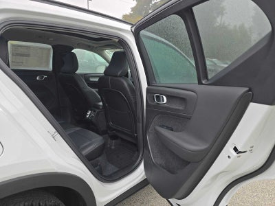 2026 Volvo XC40 Plus