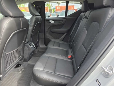 2026 Volvo XC40 Plus