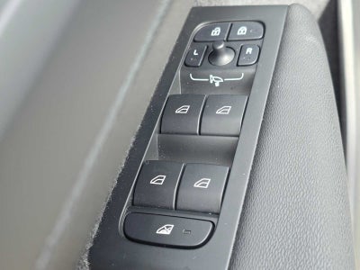 2026 Volvo XC40 Plus