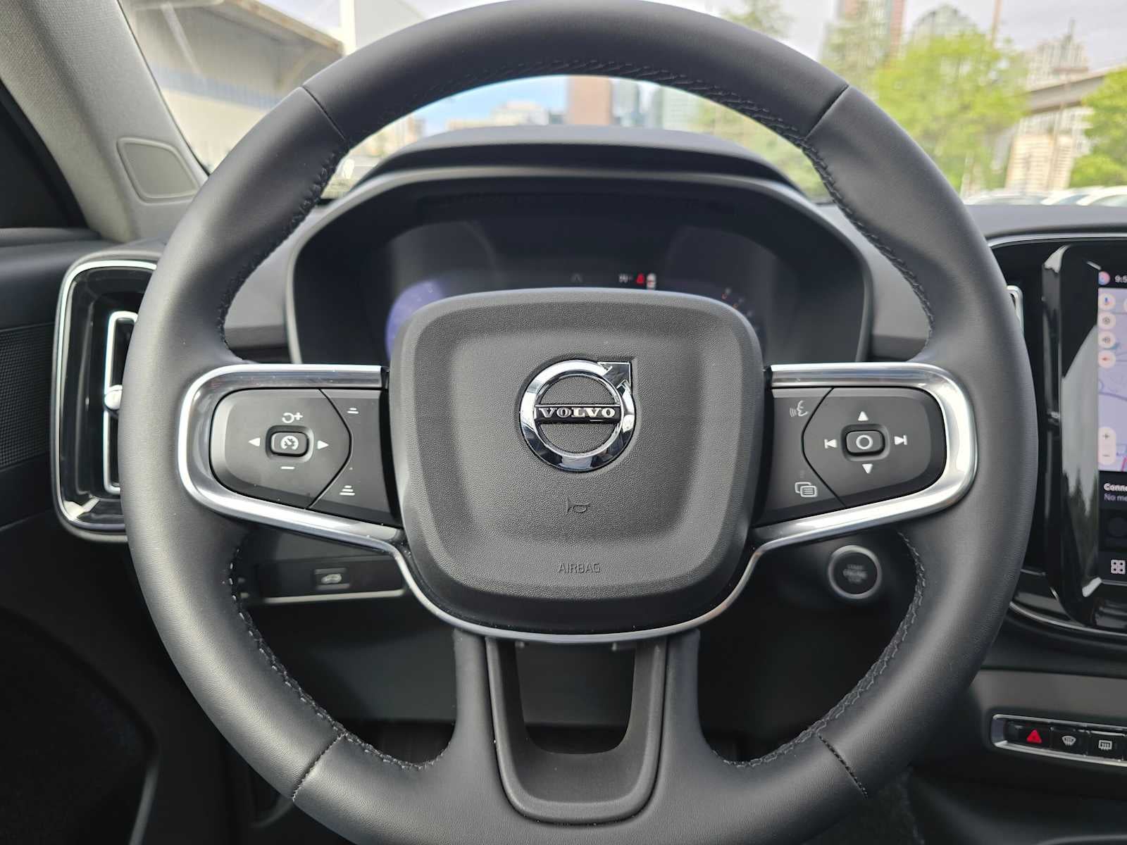 2026 Volvo XC40 Plus