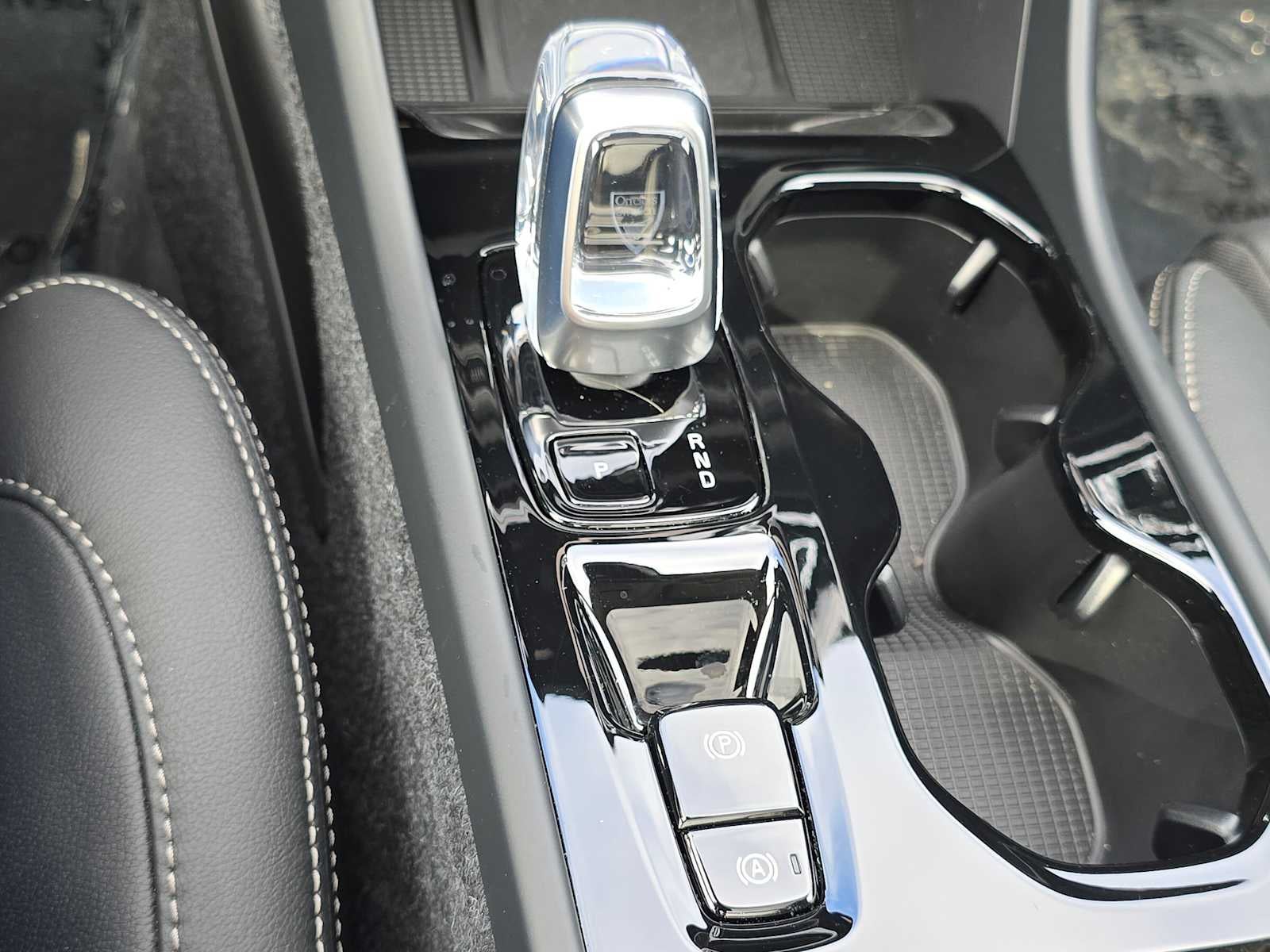 2026 Volvo XC40 Plus