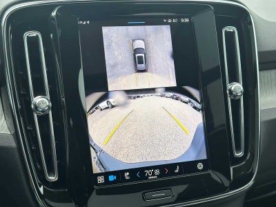 2025 Volvo XC40 Plus Dark Theme