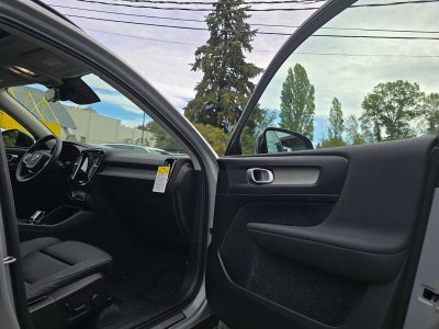 2026 Volvo XC40 Plus